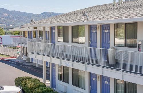 Ukiah Hotel | Motel 6-Ukiah, CA