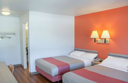 Ukiah Hotel | Motel 6 Ukiah, CA