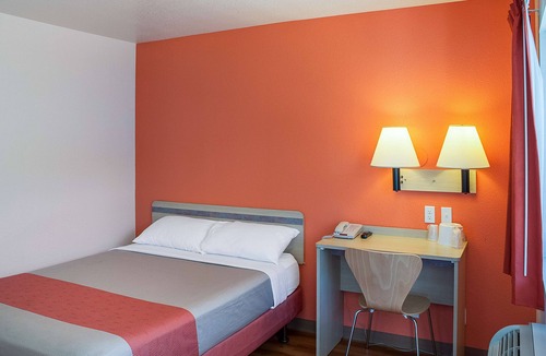 Ukiah Hotel | Motel 6 Ukiah, CA