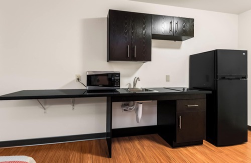 Wilkes-Barre Hotel | Motel 6 Wilkes Barre, PA - Arena