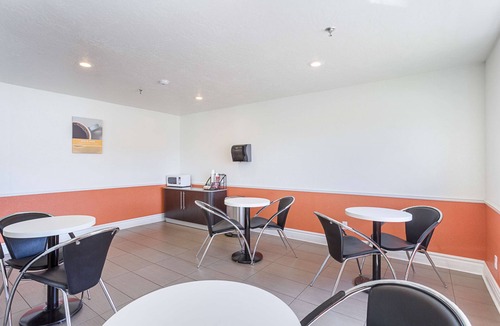 Williams Hotel | Motel 6 Williams, AZ - West - Grand Canyon