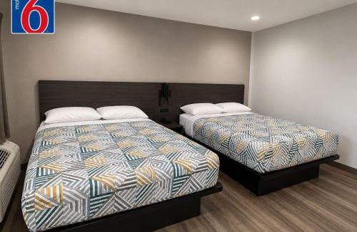 Yreka Hotel | Motel 6-Yreka, CA