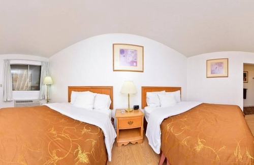 Olds Hotel | Motel 8