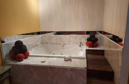 Narayola Hotel | Motel Acropolis