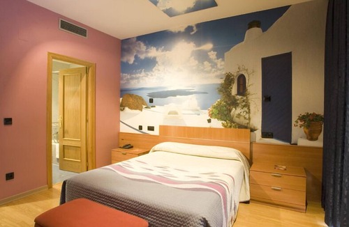 Narayola Hotel | Motel Acropolis