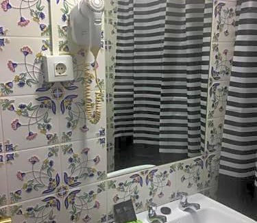 San Bartolome House | Motel
