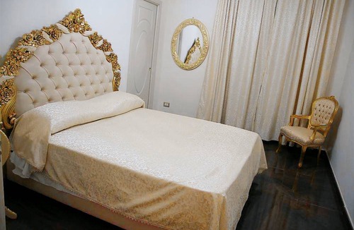 Vasto House | Motel