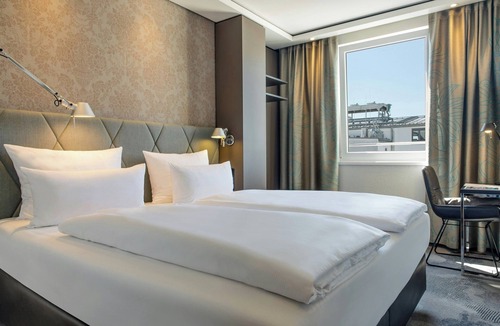 Hackenviertel Hotel | Motel One München-Sendlinger Tor