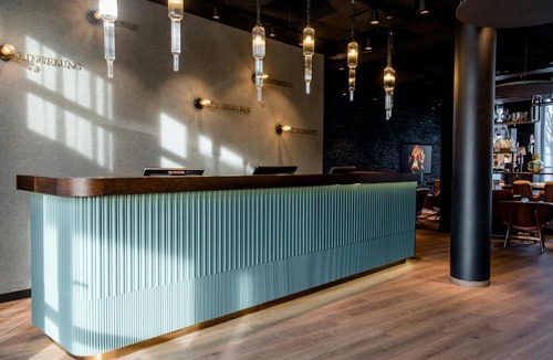 Feuerbach-Ost Hotel | Motel One Stuttgart-Feuerbach