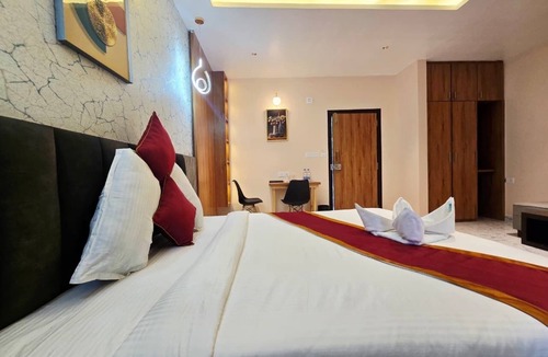 Medinipur Hotel | Motel Oracle