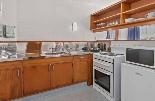Whangarei Hotel | Motel Six