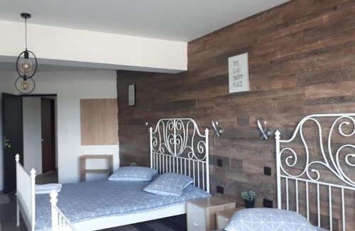 Cotmeana Hotel | Motel Traffic