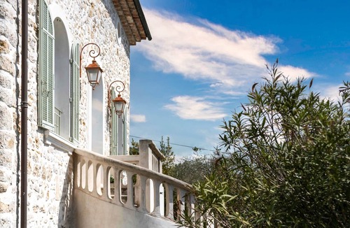 Mougins House | Mougins Villa | Pool & Garden near Cannes