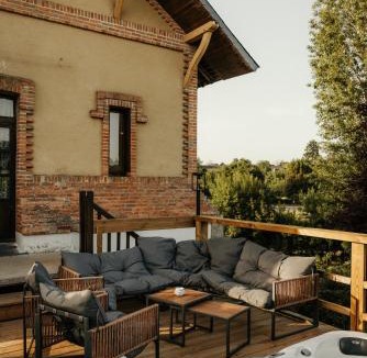 Bourg-dIre House | Moulin de Micheline - Jacuzzi - Vue Exceptionnelle