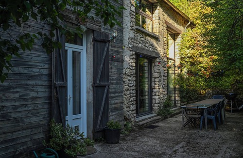 Prefontaines House | Moulin de Moucheny 200m² by the river, only 100 km from Paris