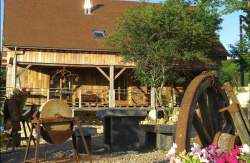 Chaumard Ski Chalet | Moulin D’Huile