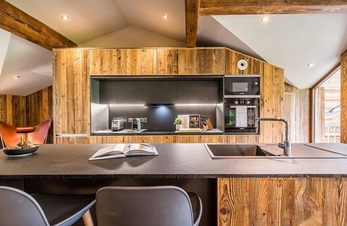 Les Gets Ski Chalet | MOULIN II - Design chalet with private hot-tub