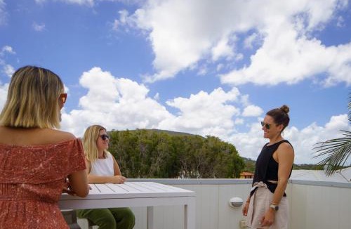 Mount Coolum House | Mount Coolum Beachfront Abode with Private Rooftop