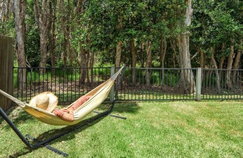 Mount Coolum House | Mount Coolum Beachfront Abode with Private Rooftop
