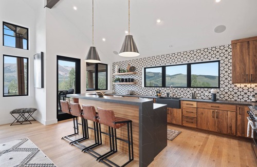 Mount Crested Butte House | Mount Crested Butte/Ski-In/Out, Hot Tub & Fire Pit
