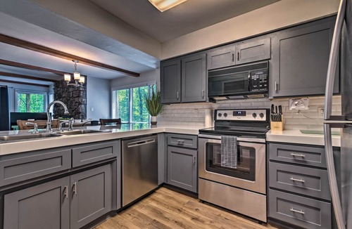Mount Ida Condo | Mount Ida Condo - Walk to Lake Ouachita!