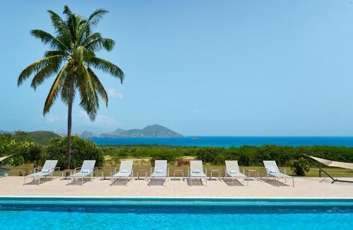 Newcastle Hotel | Mount Nevis Hotel