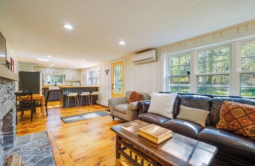 Wardsboro House | 'Mount Pine' Summer Escape Near the Green Mtns!