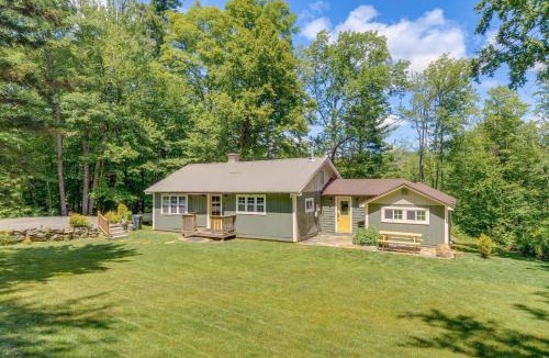 Wardsboro House | 'Mount Pine' Summer Escape Near the Green Mtns!