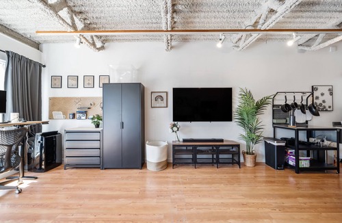 Mount Pleasant Apartment | Mount Pleasant Work & Live Loft