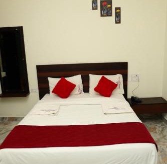 Krishnagiri Hotel | Mount View Inn