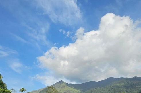 Kunnathidavaka Hotel | Mount Wave Holiday Pool Villa