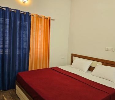 Kunnathidavaka Hotel | Mount Wave Holiday Pool Villa