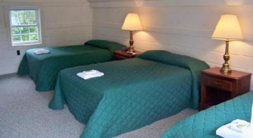 Center Ossipee Hotel | Mount Whittier Motel