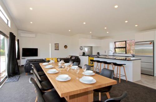 Ohakune House | Mountain Adventure Spa Escape - Ohakune Home
