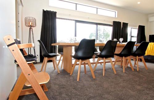 Ohakune House | Mountain Adventure Spa Escape - Ohakune Home