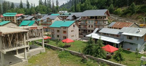 Burwa House | Mountain Basera