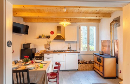 Farra d'Alpago Cabin | Mountain cabin with a private garden near Lake Santa Croce