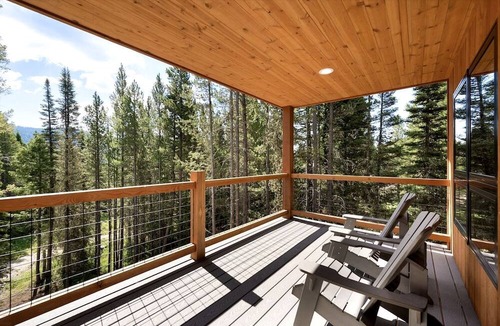 Bozeman House | Mountain Cabin with Elegant Chic Interior and Deck in Montana