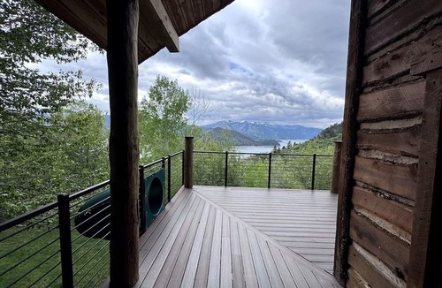Irwin Cabin | Mountain Cabin with Lake Views and Hot Tub Near Palisades Reservoir, Idaho