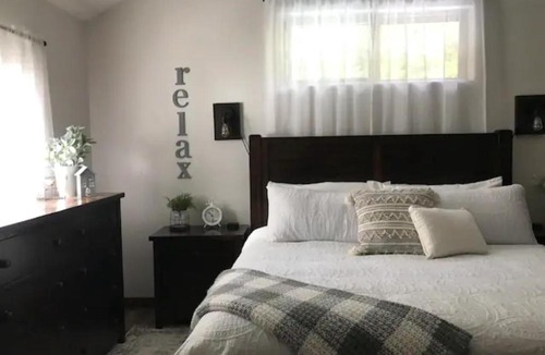 Ronan House | Mountain Cedars Getaway