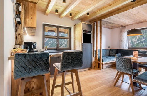 Racines Apartment | Mountain Chalet "Blosegghof Himmelblick" with Mountain View & New Whirlpool