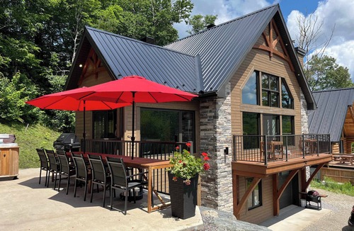 Saint-Philemon House | Mountain chalet with a hot tub | Promontoire-29