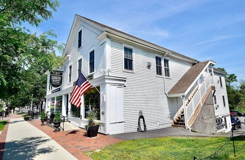 Stowe Condo | Mountain Chic Getaway. Charming 2-bedroom condo in Stowe Village!