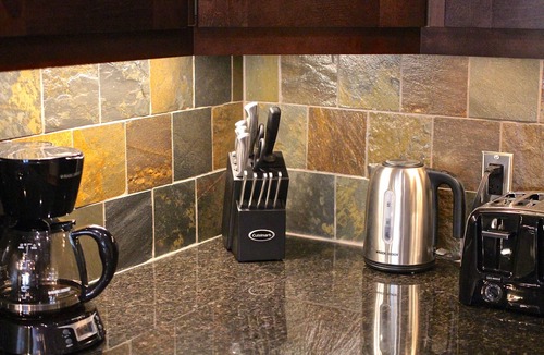 Canmore Condo | Mountain + Creek View. 5 Min Walk To Main Street. An Amazing Home Base!