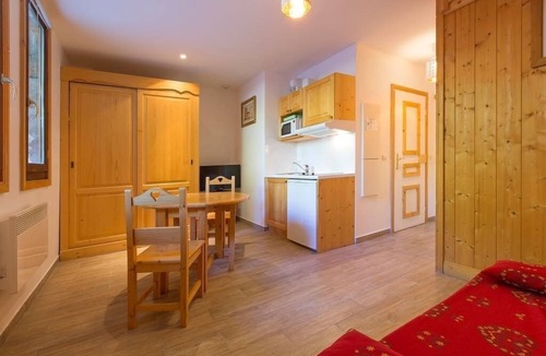 Combloux Apartment | Mountain Decor with Pool in Combloux! # GC7