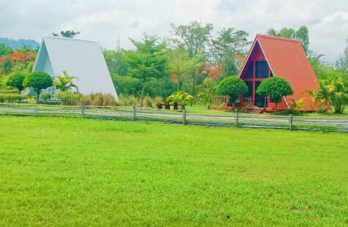 Noen Maprang Cabin | Mountain Deer Resort & Camping