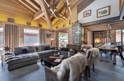 Le Bettaix Apartment | Mountain Duplex 4 Bedrooms, Near Ski and Fireplace