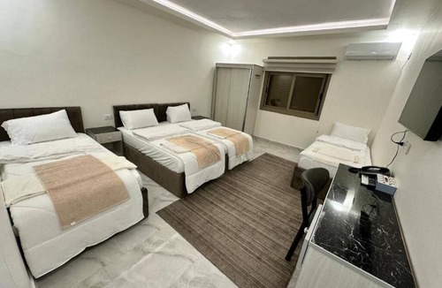 At-Taybeh Hotel | Mountain Echo Inn