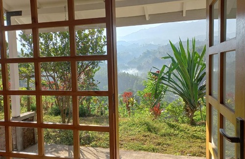 Poncokusumo House | Mountain Ecolodge