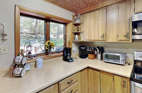 McHenry Cottage | Mountain Escape by Taylor Made Deep Creek